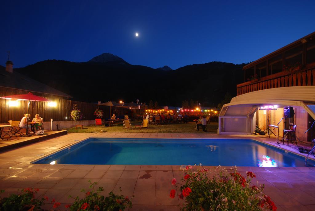 Hotel Plein Sud Serre Chevalier Exterior photo